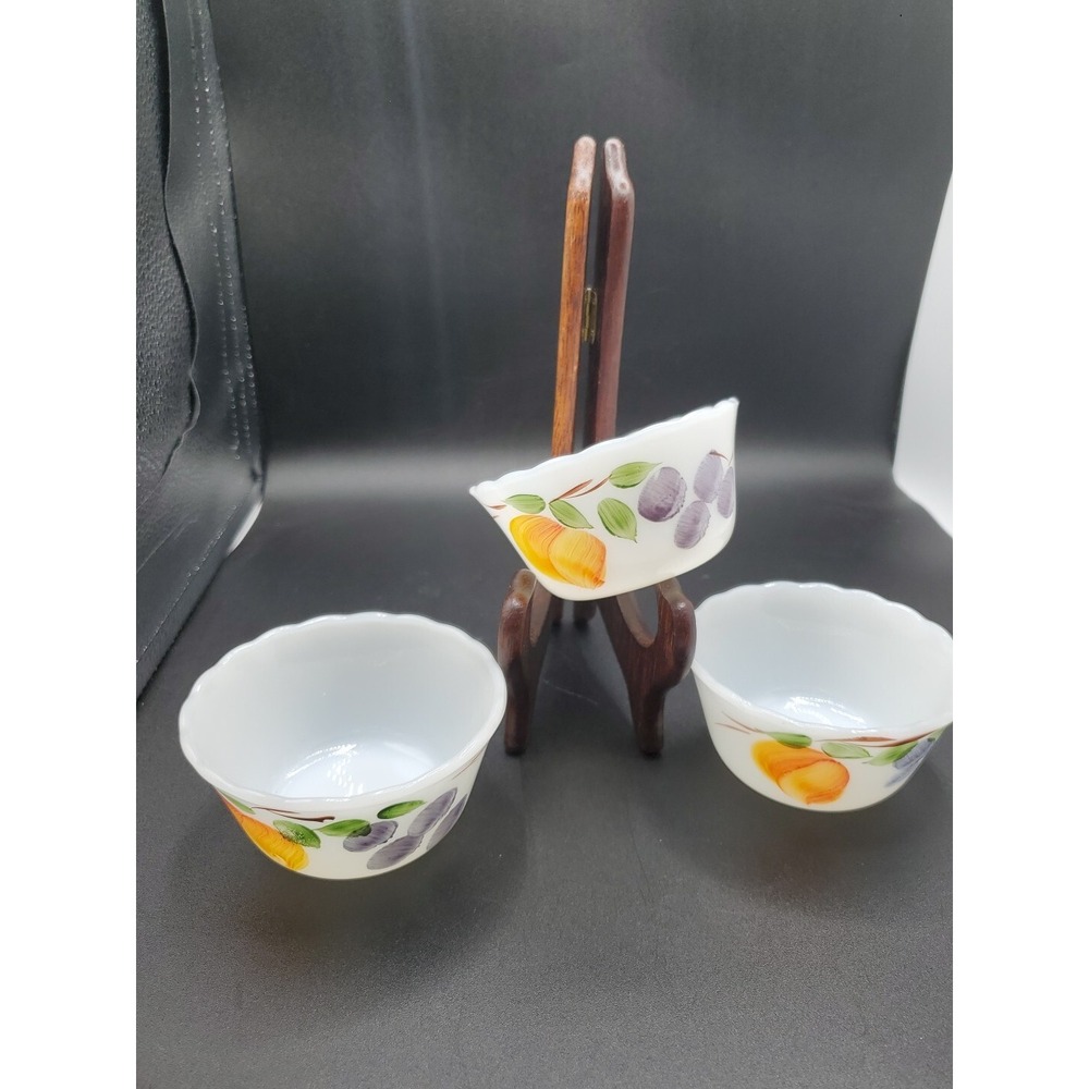 3 Fire King Gay Fad Studios Fruit Custard Cups Ramekins 6 oz 424 Grapes Peaches